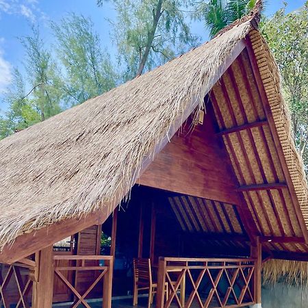 Saja Cottage, Гілі-Мено Екстер'єр фото